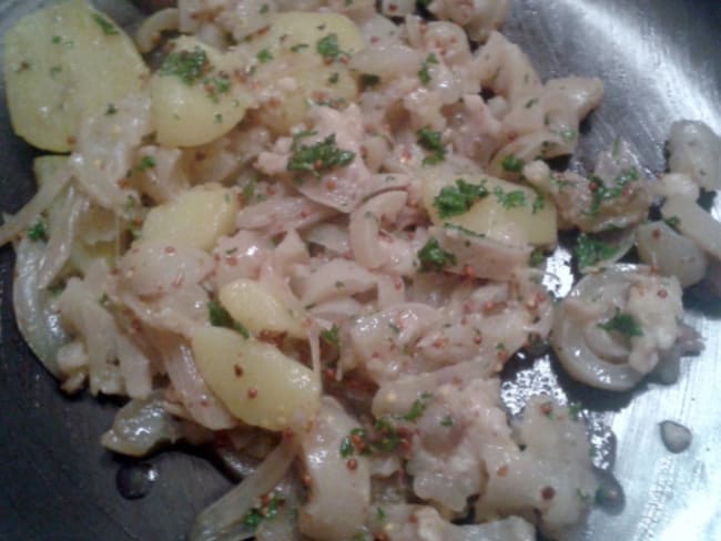 Fricassée de pieds de veau à la moutarde