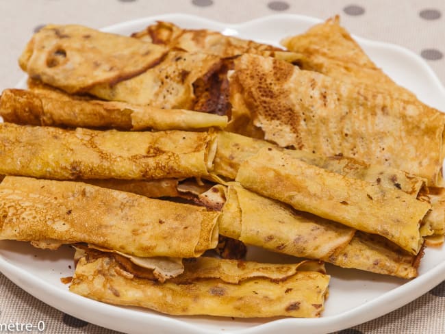 Crêpes dentelle d'après la recette du livre "le tour du monde des crêpes" de Luc Roux 