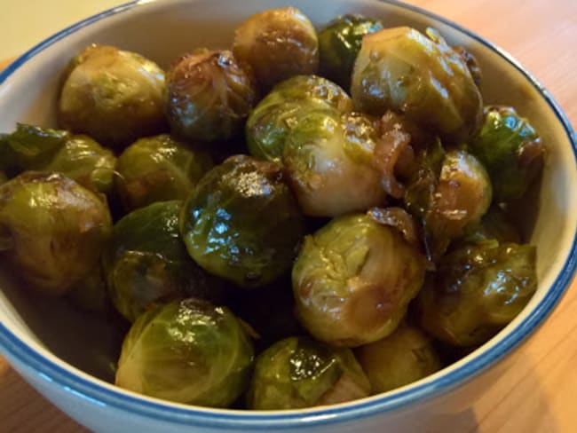 Choux de Bruxelles poêlés à l'érable et au balsamique