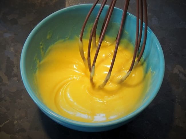 Réussir la mayonnaise : recette, trucs et astuces