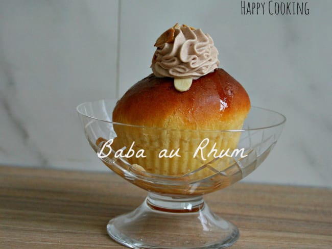 Baba au rhum Chantilly pralinée