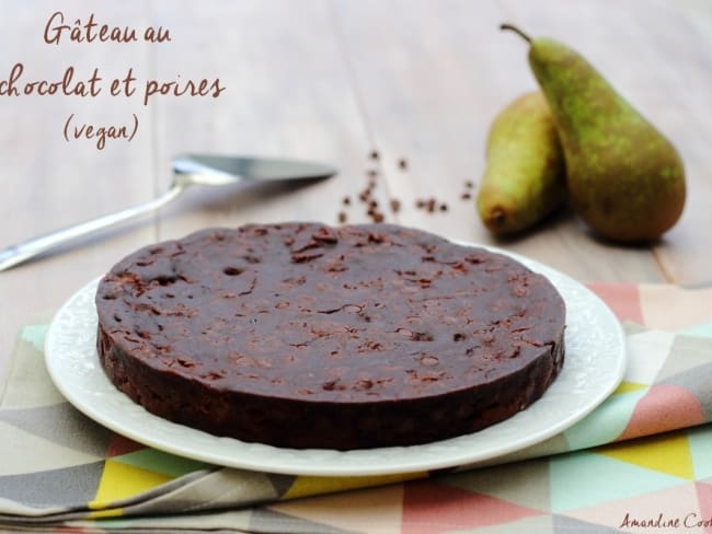 Gâteau au chocolat et poires vegan