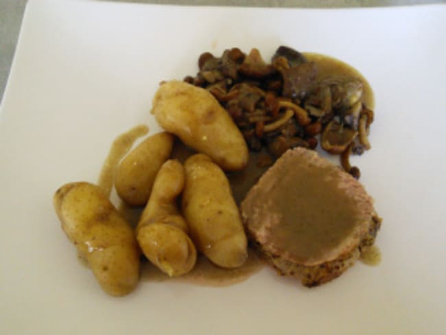 Rôti de porc moutarde et sa sauce forestière