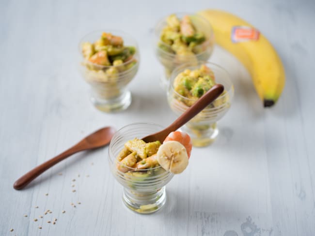 Verrines banane-avocat-crevettes