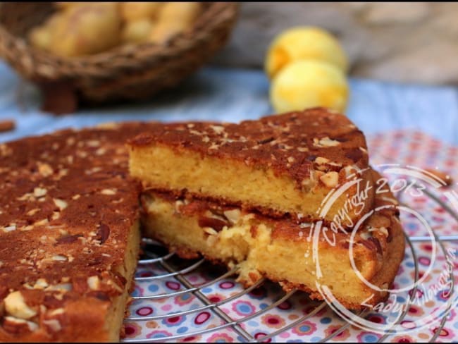 Gâteau moelleux au citron, amandes… et pommes de terre – sans gluten