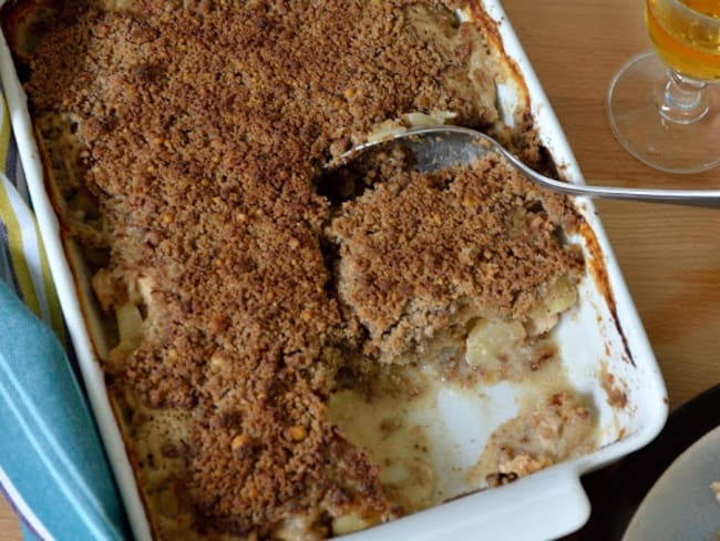 Poulet sucré-salé au cidre en crumble sarrasin et noisette