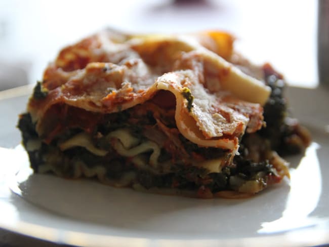 Lasagnes végétariennes aux épinards et tomates séchées : une recette savoureuse et colorée