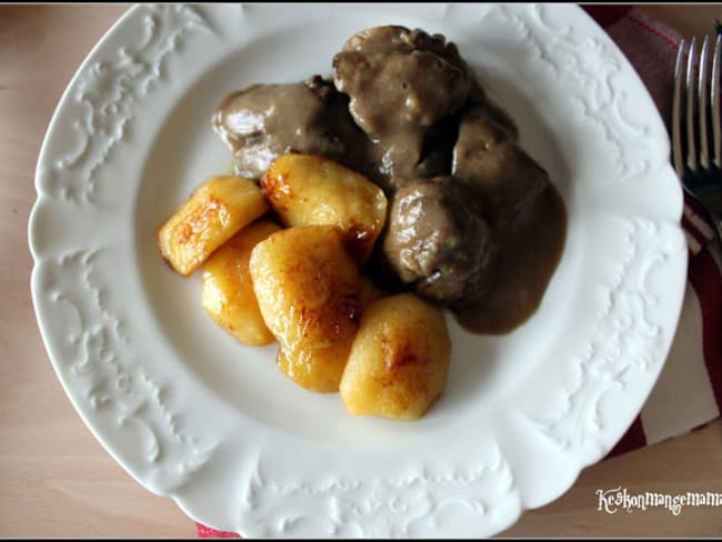 Foies de volaille au Marsala et Pommes Gourmandes.