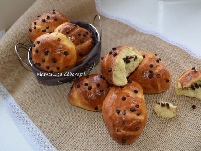 Petits pains au lait au sirop d'érable - Maman...ça déborde