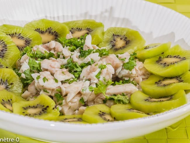 Salade fraîcheur de daurade aux kiwis