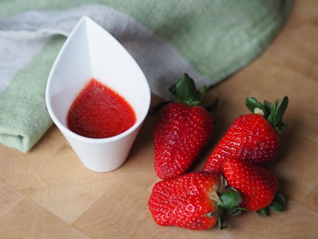 Sauce vinaigrette acidulée à la fraise