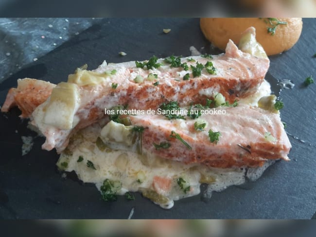 Darne de saumon et sa sauce à la crème et poireaux au cookeo