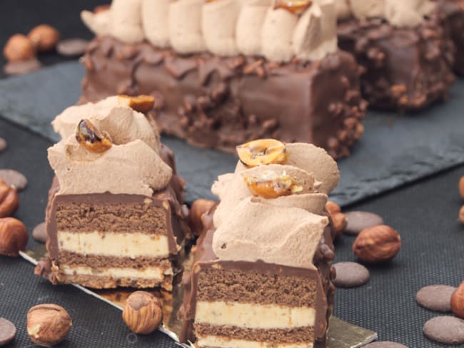 Entremets barre chocolat noisette