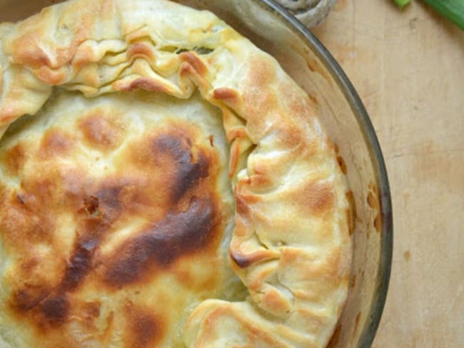 Pite aux oignons nouveaux : une recette des Balkans