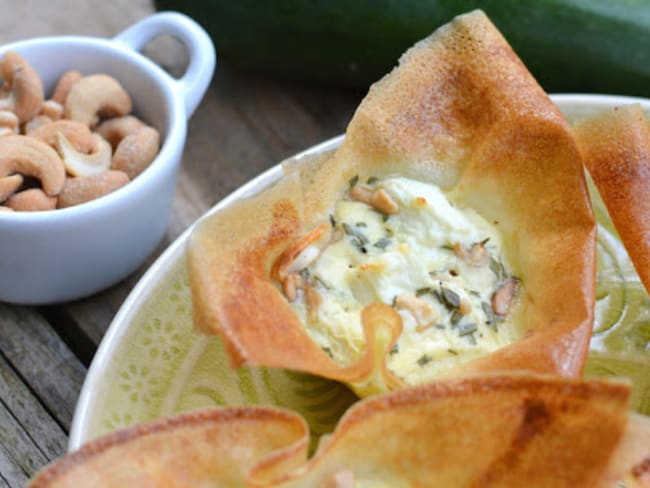 Bricks aux courgettes, chèvre et noix de Cajou