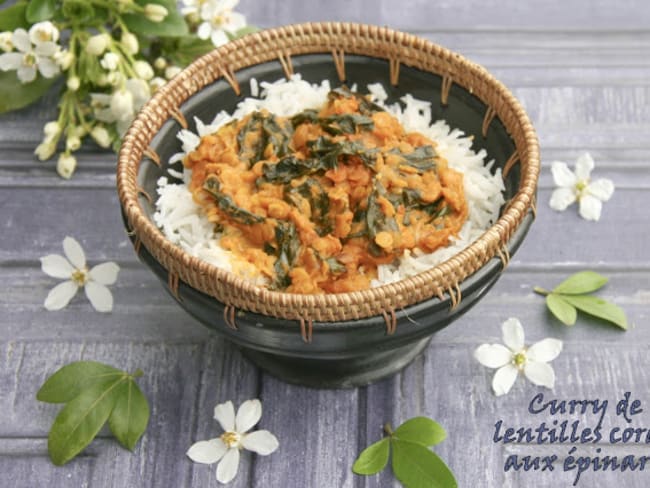 Curry de lentilles corail aux épinards