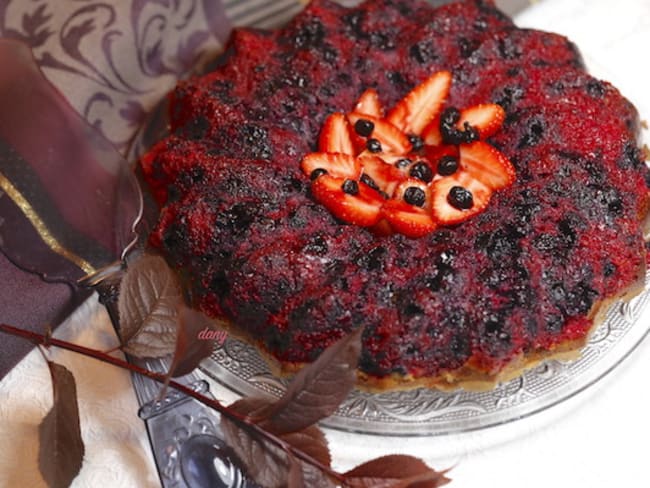 Couronne au cassis et au chocolat blanc