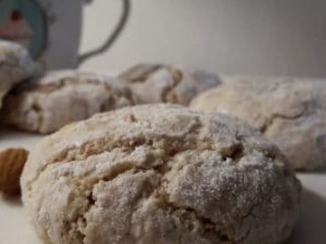 Macarons à l'ancienne, amandes et fleur d'oranger