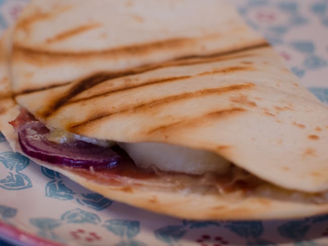 Wrap façon croque monsieur au jambon de Parme et au chèvre