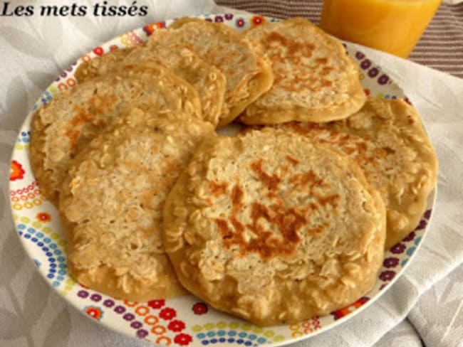 Pancakes au lait d'amandes et flocons d'avoines : le plein d'énergie !