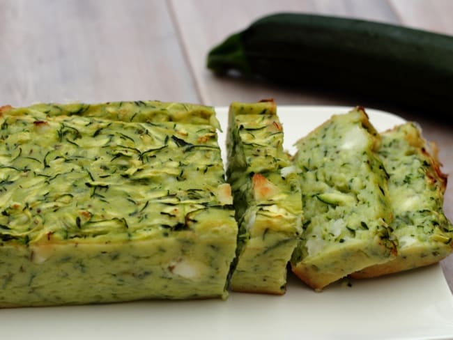 Cake aux courgettes et fromage de chèvre