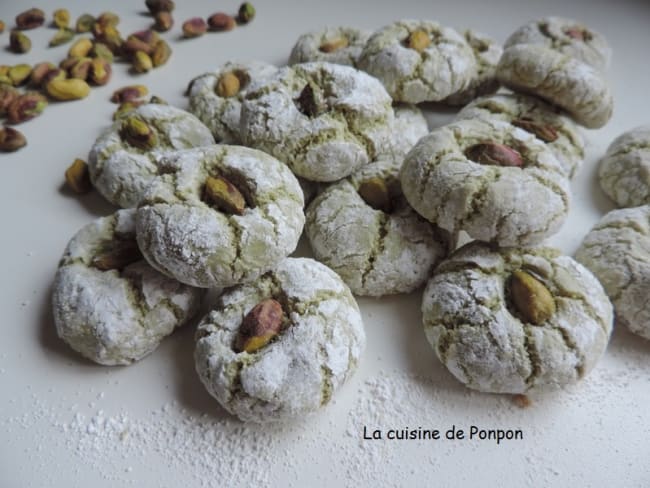 Amaretti pistache