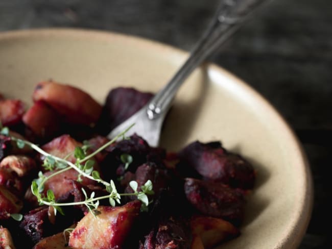 Légumes racines rôtis au romarin et thym citronné vegan, sans gluten, sans lactose