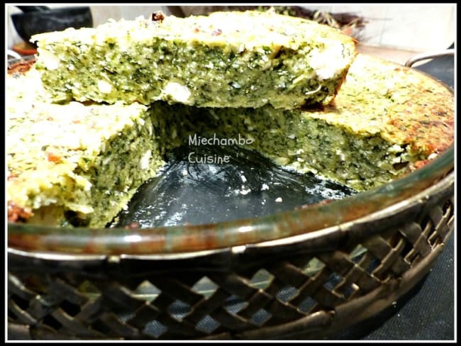 Quiche sans pâte à la polenta, cime di rapa et fromages râpés