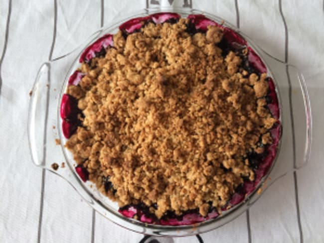 Crumble au fruits rouges et amaretti