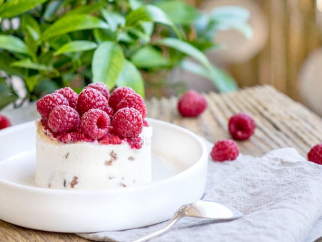 Nougat glacé aux framboises