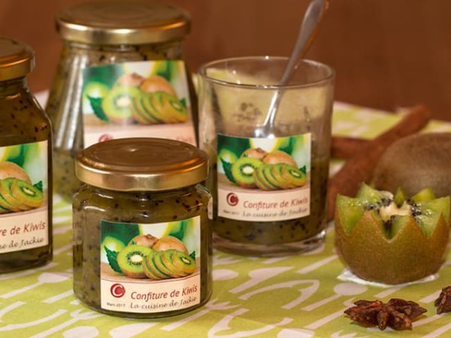 Confiture maison de kiwis aux épices