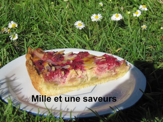 Tarte à la rhubarbe et aux framboises 