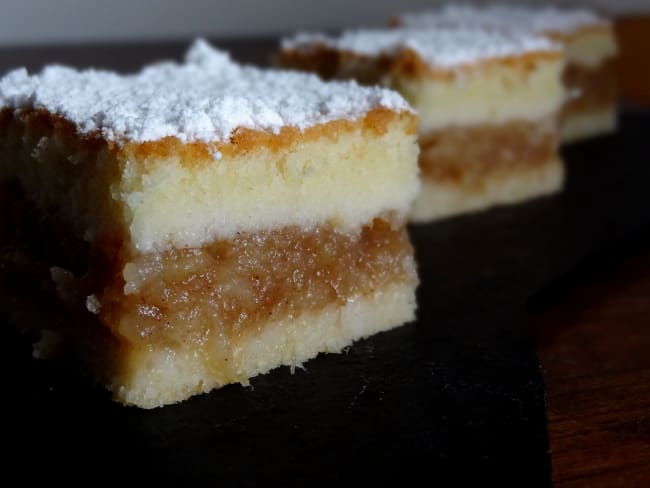 Gâteau à la compote pomme cannelle