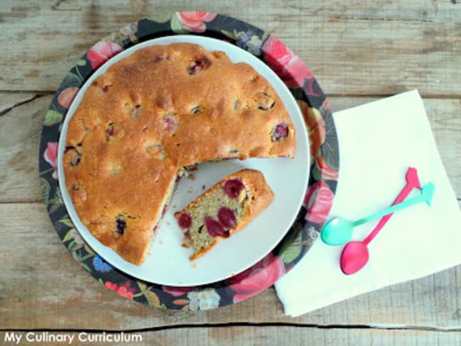 Gâteau cerises pistaches