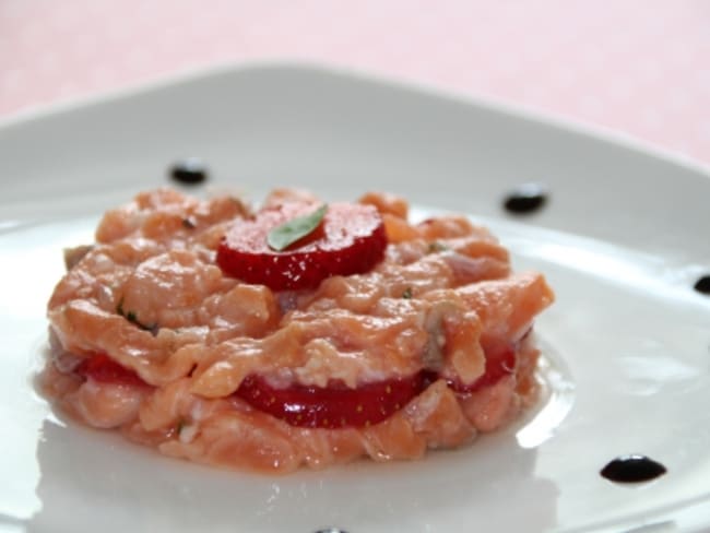Tartare de saumon et fraises