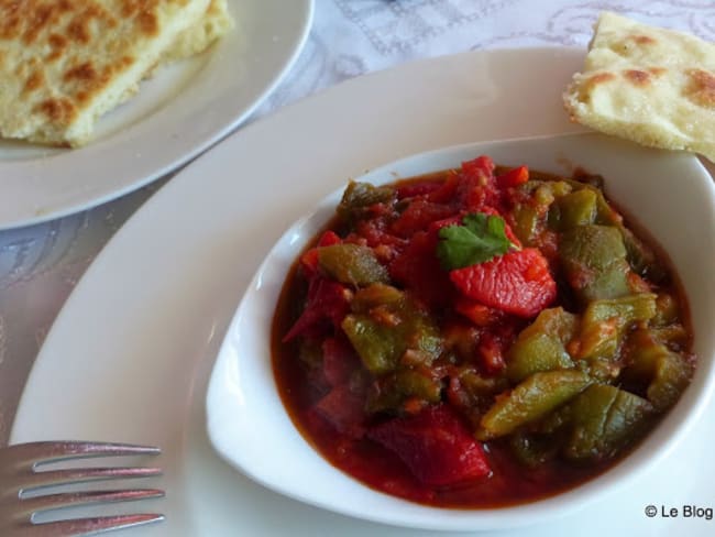 Chakchouka algéroise / salade de poivrons grillés