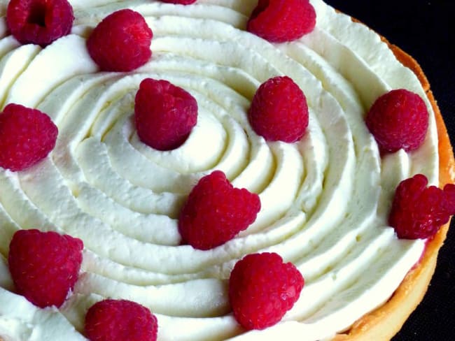 Tarte framboises et mousse de fromage blanc