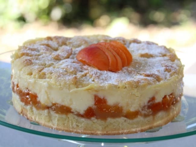 Gâteau sablé et son crémeux aux abricots