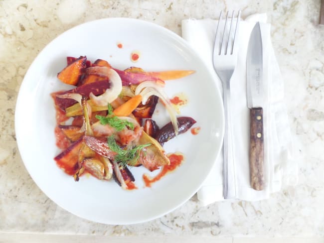 Salade de carottes et fenouil rotis a la harissa, vinaigrette a l'orange sanguine