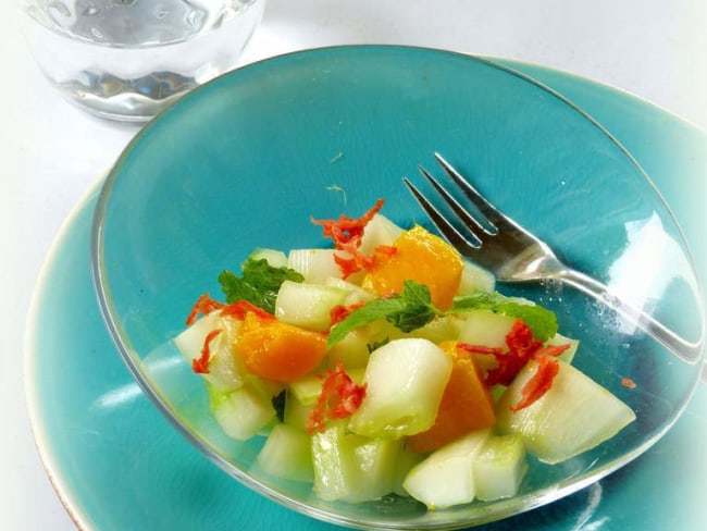 Salade légère de concombre, mangue et chorizo