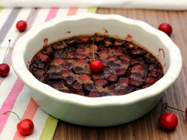 Clafoutis léger aux cerises et chocolat