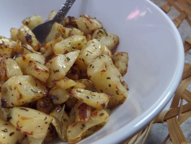 Céleri sauté à l'huile d'olive extra vierge et aux herbes de provence