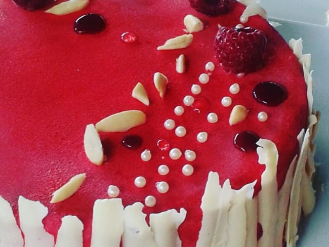 Entremets framboise et combava pour la Saint Valentin