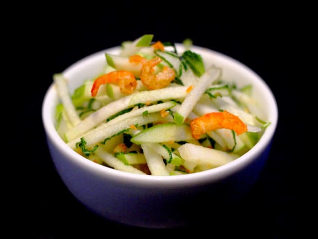 Salade granny smith menthe et crevettes séchées