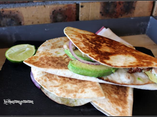 Quesadilla mexicaine à l'avocat