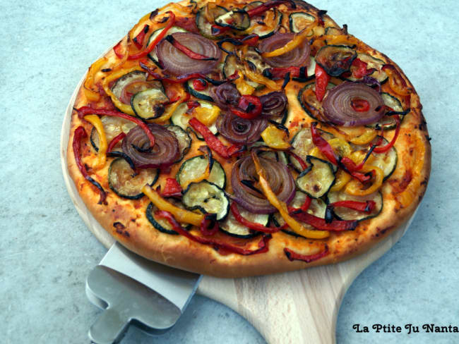 Tarte briochée aux légumes du soleil pour un apéritif