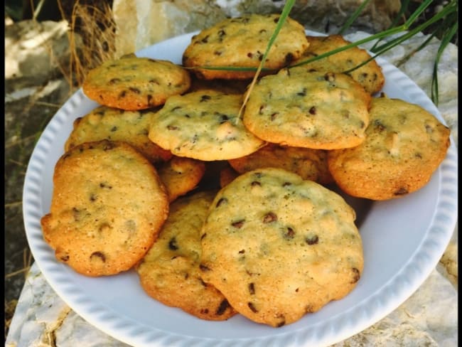 Cookies noisettes et pépites de chocolat