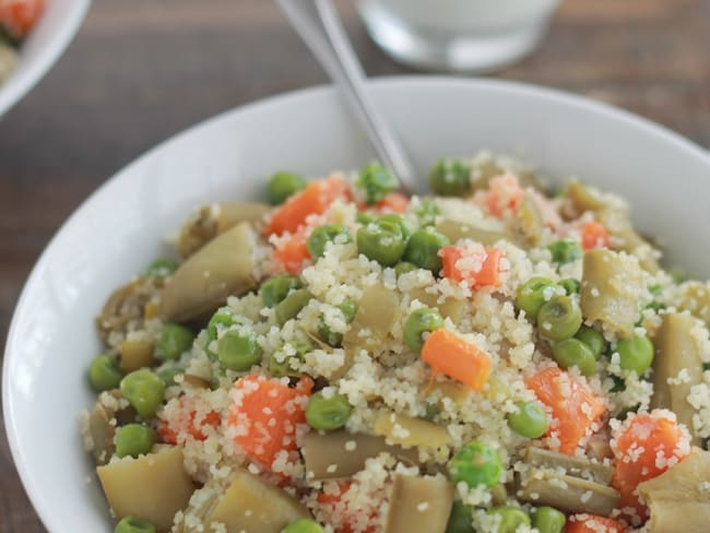 Couscous aux fèves et petits pois cuits à la vapeur