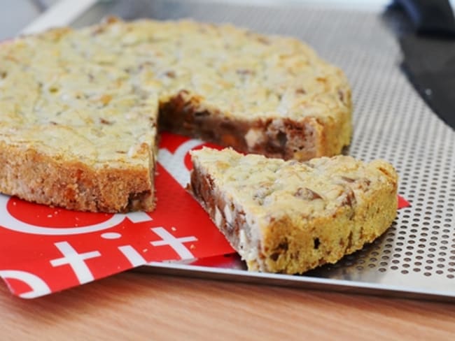 Cookie géant chocolat blanc spéculoos et fleur d'oranger pour tea time