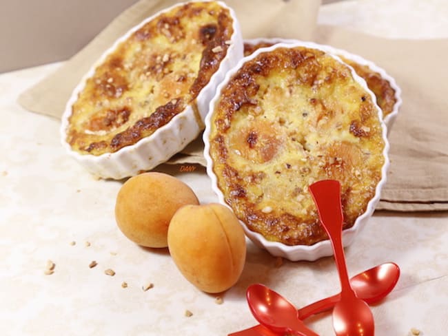 Petits gratins d'abricots au lait d'amande